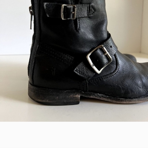 Frye Women's Black Genuine Leather Engineer Ankle Buckle Boot 7 - Picture 11 of 11